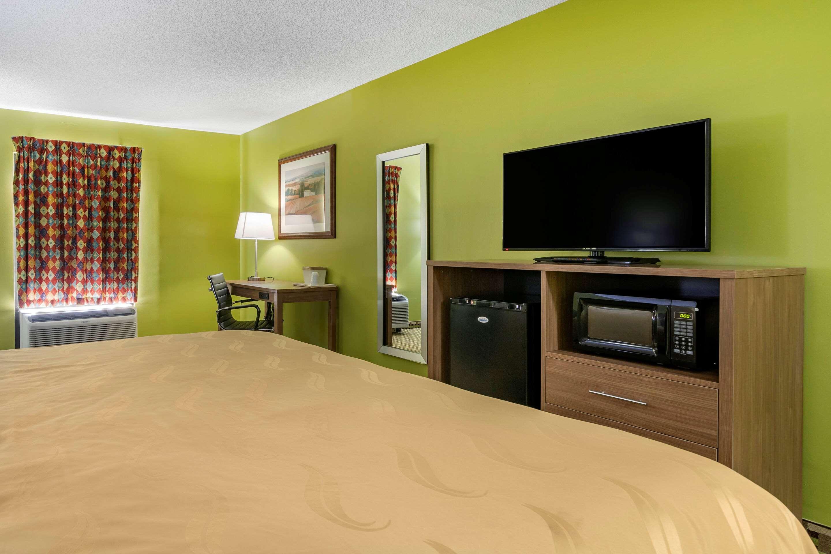Quality Inn ברונסוויק מראה חיצוני תמונה